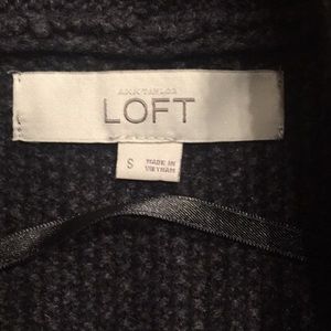 LOFT Sweaters - Ann Taylor Loft Women’s Cardigan LOFT Sweaters - Ann Taylor Loft Women’s Cardigan